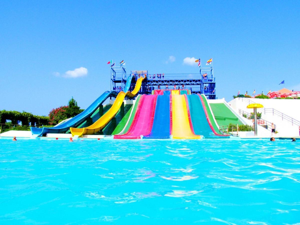 Apartamento Arcoiris, Con Piscina Y Junto A Playa De Alcudia Exterior photo